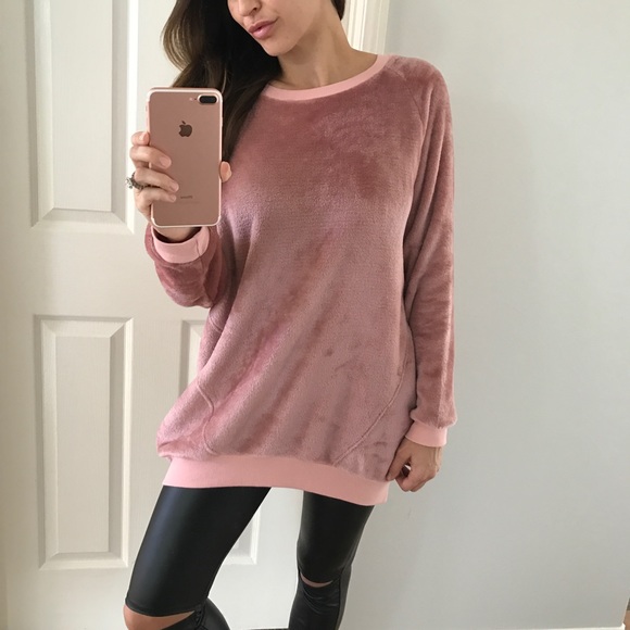 🆕 Dusty Rose Magical Sweater - Picture 3 of 8